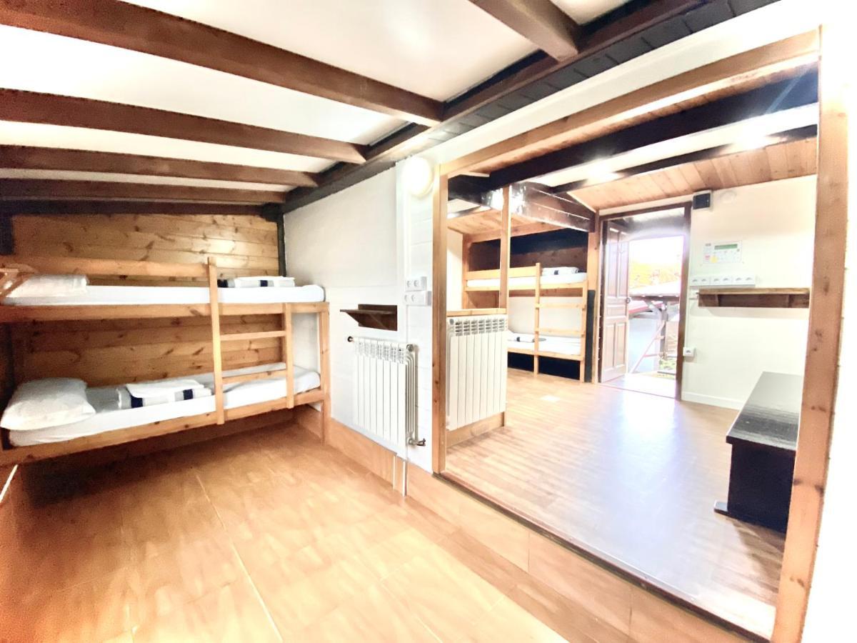 Hostel Albergue Paradiso Hinojedo ภายนอก รูปภาพ