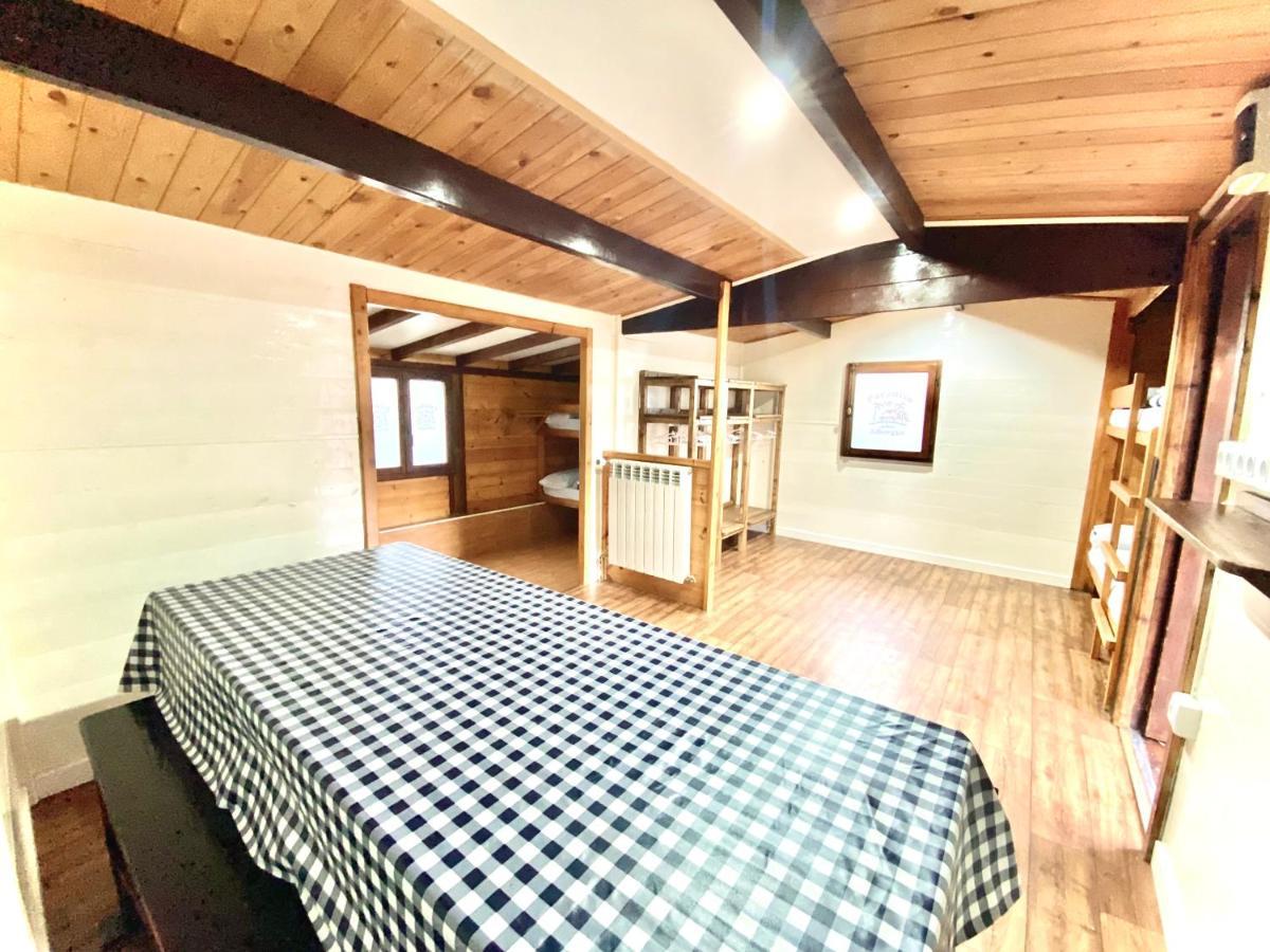 Hostel Albergue Paradiso Hinojedo ภายนอก รูปภาพ