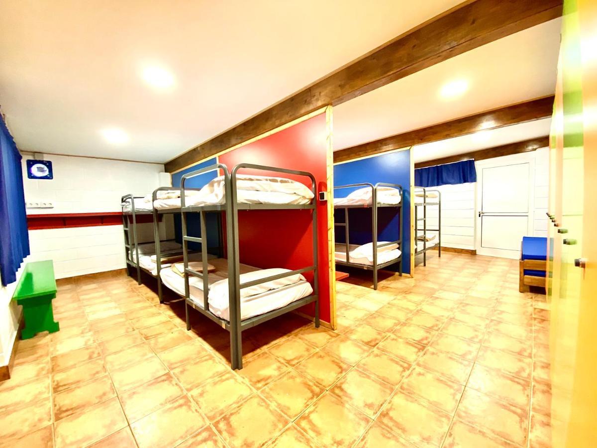 Hostel Albergue Paradiso Hinojedo ภายนอก รูปภาพ