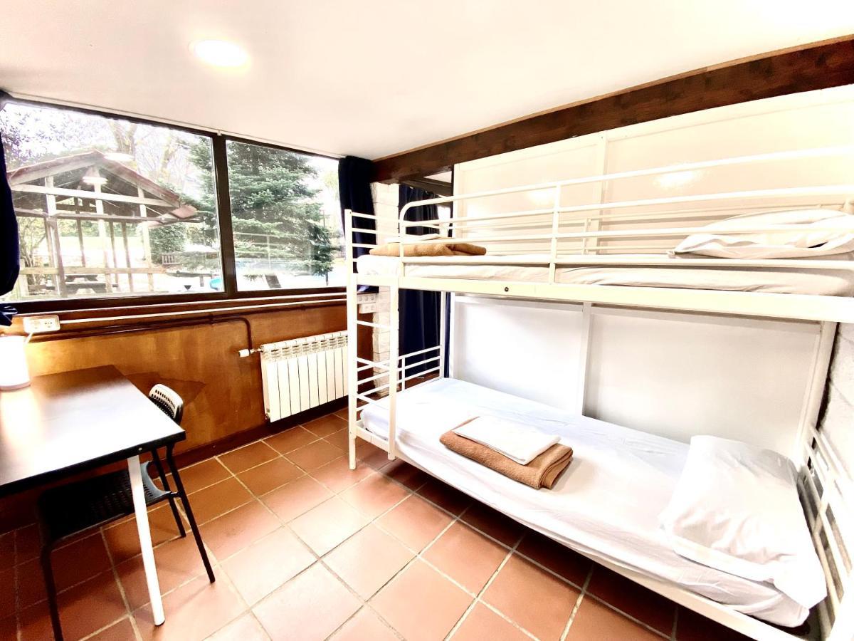 Hostel Albergue Paradiso Hinojedo ภายนอก รูปภาพ