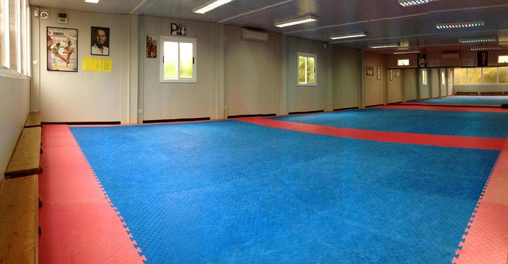 Hostel Albergue Paradiso Hinojedo ภายนอก รูปภาพ